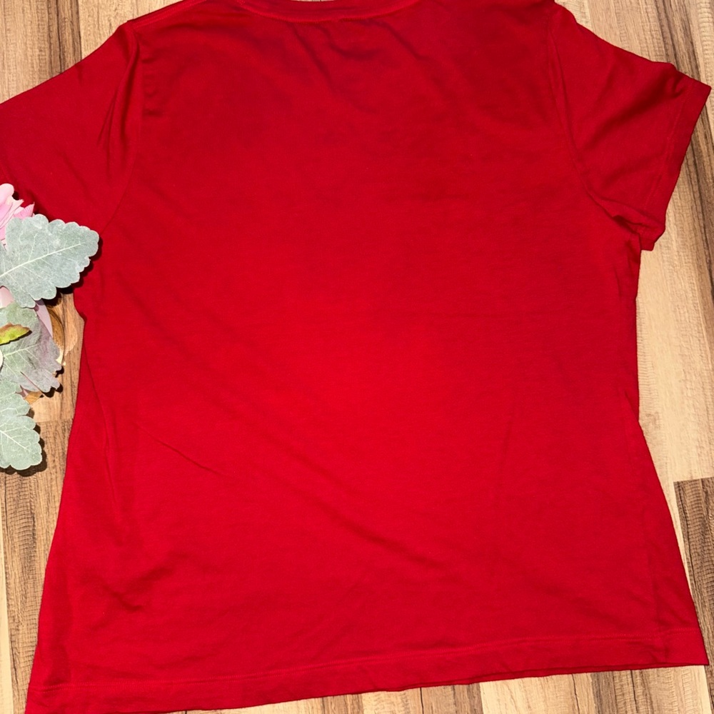 2 DKNY Women’s T-Shirts - Picture 5 of 10